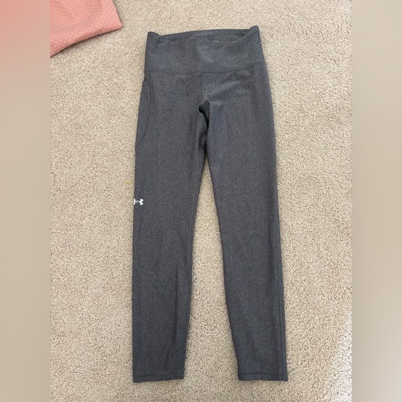 Under Armour Pants - Women’s under armour gray compression leggings size small